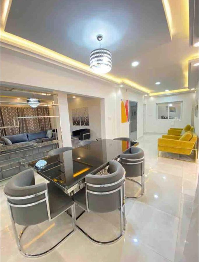 Luxe Idéalement Situé à Appartamento