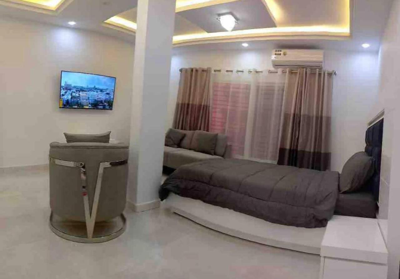 Luxe Idéalement Situé à *