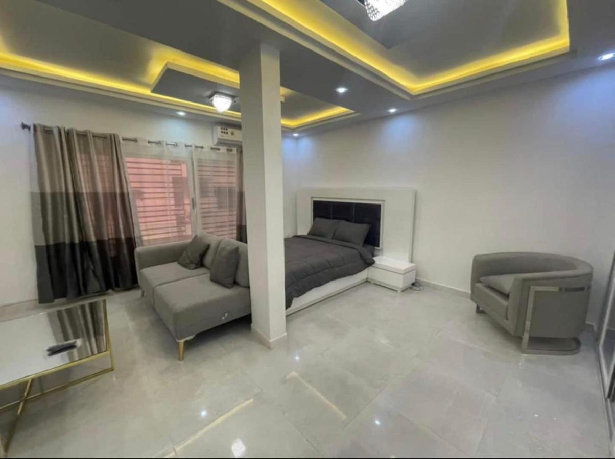 Luxe Idéalement Situé à