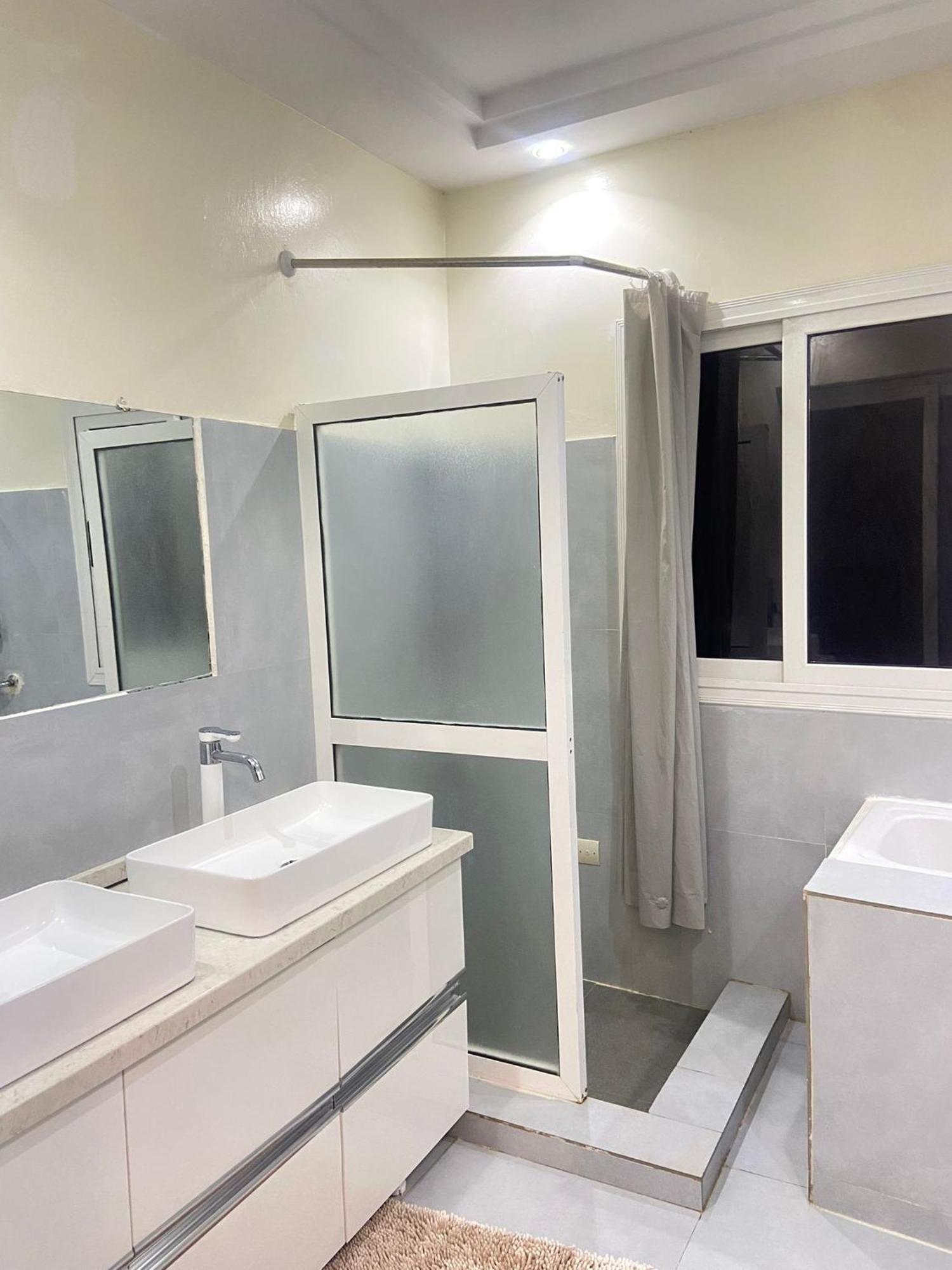 Luxe Idéalement Situé à
